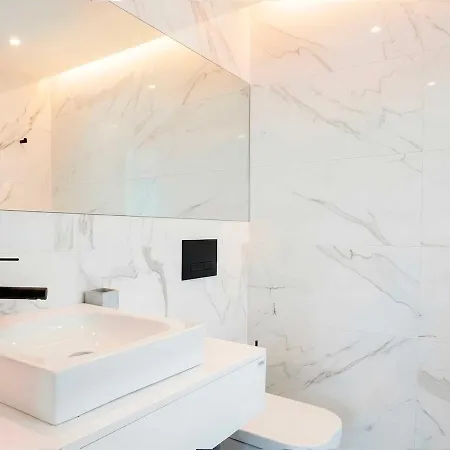 Loft With View - Praca Da Figueira - Baixa, Lisboa