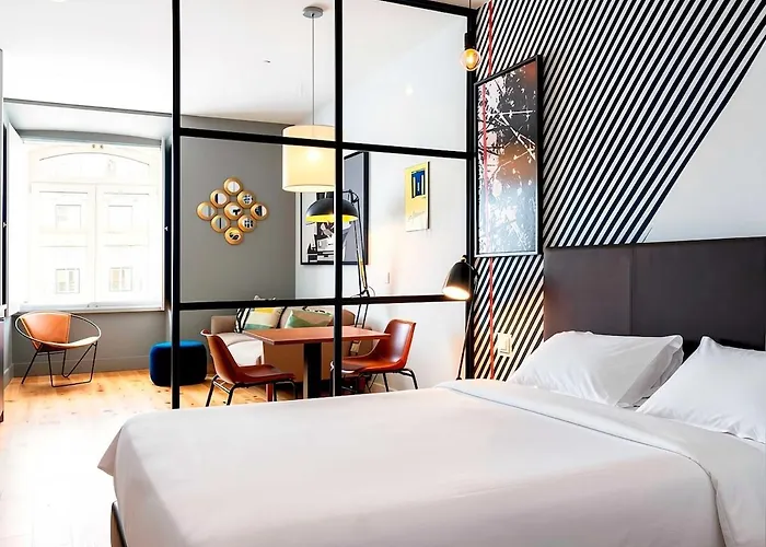 Loft With View - Praca Da Figueira - Baixa, 아파트 *